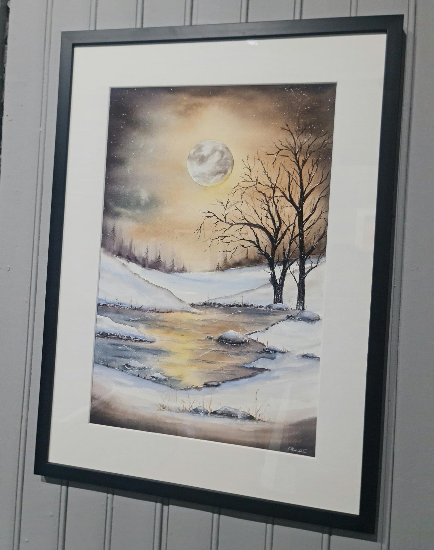 Lunar Embrace in Snow 38x57 cm